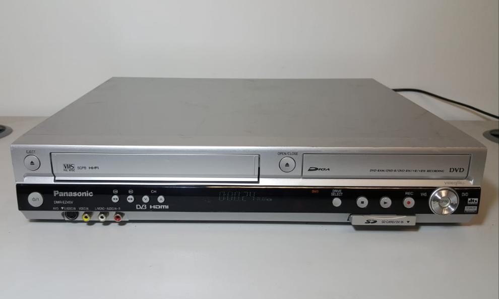 Panasonic DMR-EZ45V VCR/DVD Recorder Combi