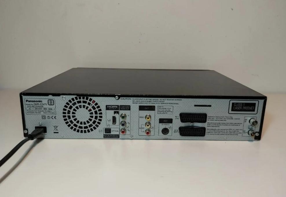 Panasonic DMR-EZ47V VCR/DVD Recorder Combi